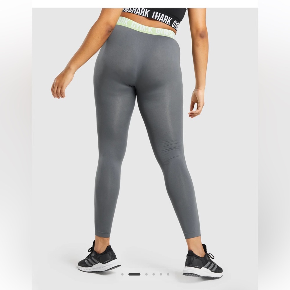 🦈Gymshark Fit Seamless Leggings - Picture 5 of 12